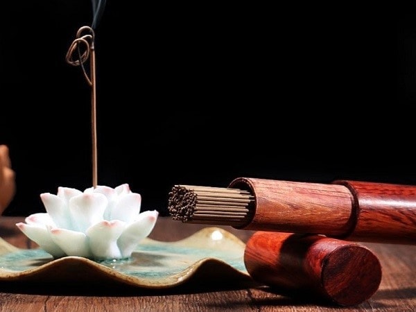 tác dụng của trầm hương